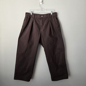 Uniqlo Denim Pleated Jeans Short Inseam Cropped